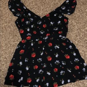 Flower print romper